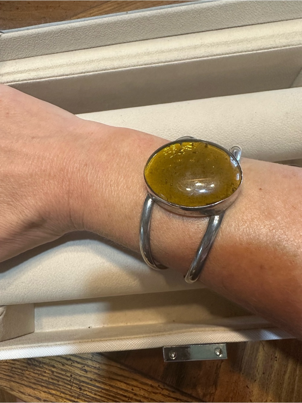 Sterling Silver Amber/Yellow Glass Cabochon Silver Cuff Bracelet